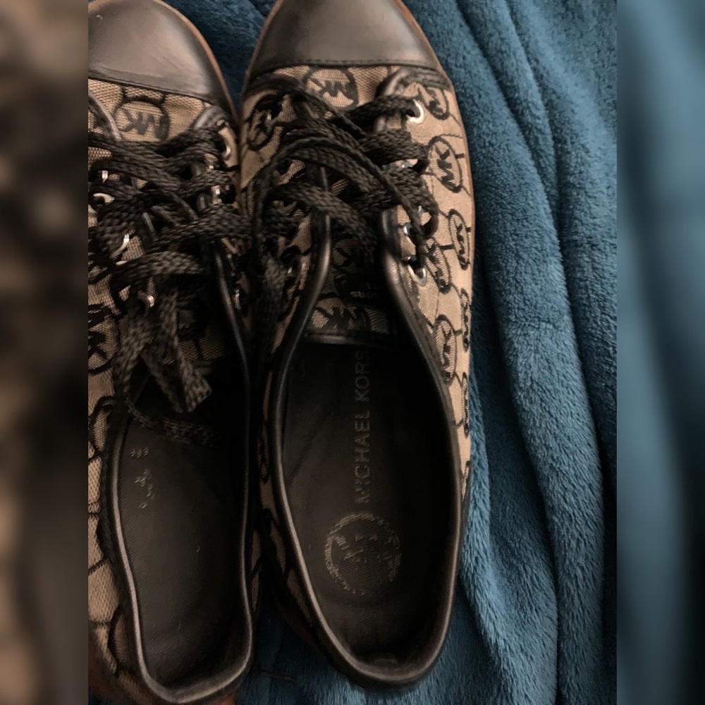 Womens MICHAEL KORS Flat sneakers Sz 7.5 - Picture 5 of 8